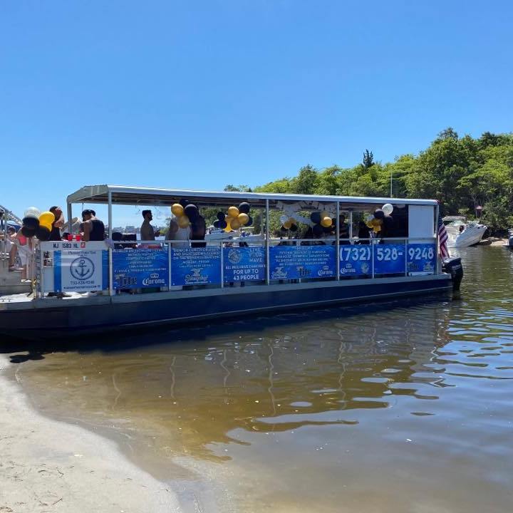 a small boat in a body of water